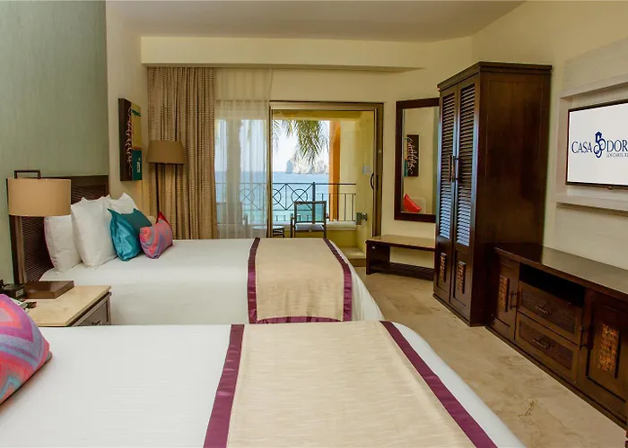 Hotel Casa Dorada Cabos And *